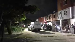 Fue señalado por tener relaciones sexuales con una menor de edad, aseguraron los vecinos