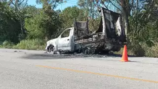 No se reportan lesionados en el incendio de la camioneta
