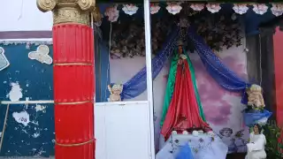 Profanan la fe en Escárcega: Amantes de lo ajeno roban  limosnas del nicho Guadalupano en el mercado