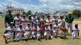 El pitcher Joshua Escalante se agenció el triunfo en uno de los campos infantiles de la unidad deportiva “José María Morelos u Pavón”