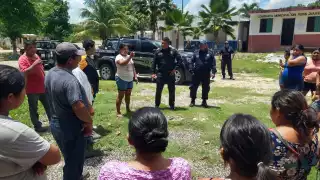 Alumnos de la Primaria Lurgemio Lara y Lara expusieron los abusos que cometía la maestra