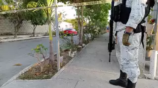 La Guardia Nacional llegó al sitio del hallazgo del cuerpo en Villas del Mar en Cancún para vigilar la zona
