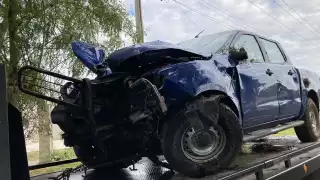 El automóvil junto a su chofer, fueron llevados a las instalaciones de la SSP Yucatán en Mérida, para el deslinde de responsabilidades