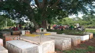 Detienen a todo aquel que no pertenezca al núcleo, pues alertan que hay quienes buscan despojarlos