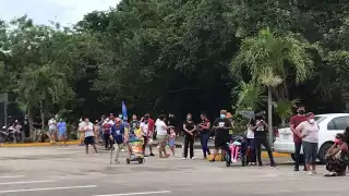 Esta situación, coincidieron, es una medida preventiva para poder continuar en la obra y evitar contagios