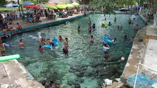 Turistas 'llenan' balnearios en la Ribera del Río Hondo, Quintana Roo