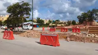 Vecinos de Villas del Sol se quejaron porque los trabajos del Tren Maya concluían a la medianoche