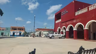 Mujer de 35 años es encontrada sin vida dentro de su vivienda en Pomuch