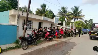 Este domingo varias personas reportaron intoxicación por comer cochinita en mal estado. Foto: Enrique Chan
