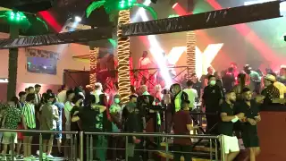 El incumplimiento de las medidas anticovid se puede observar dentro y fuera de los establecimientos