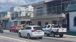 Conductor distraído con el celular provoca choque múltiple en Champotón