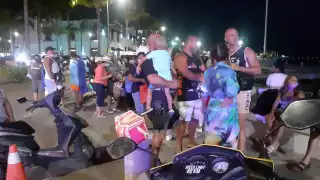 Los turistas varados se vieron obligados a esperar la próxima ruta prevista a las 9 de la noche