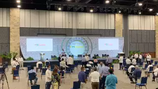 Ante el gobernador Mauricio Vila Dosal se lleva a cabo la presentación de Estadio Sostenible