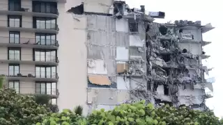 Confirman cuatro muertos por el derrumbe del edificio en Miami