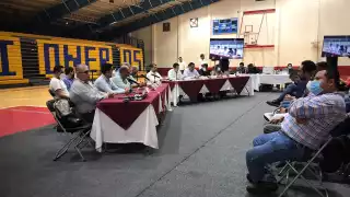 El Gimnasio Kuchil Baxal en Cancún es la sede de esta reunión con la ciudadanía interesada convocada por la Semarnat sobre el Tren Maya en Quintana Roo
