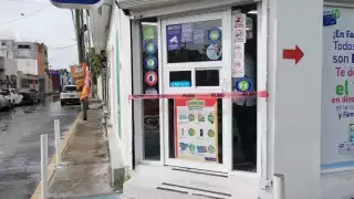 Los ladrones entraron como clientes normales y se dieron a la fuga después del robo