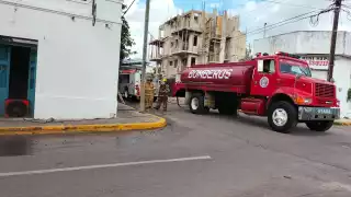 Incendio de una cafeteria en Cozumel moviliza al Cuerpo de Bomberos