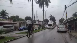 Las lluvias se mantienen durante la tarde
