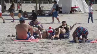 Malecón de Progreso en este tercer sábado de puente, por la tarde
