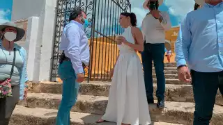 Longoria continúa su estancia en Yucatán