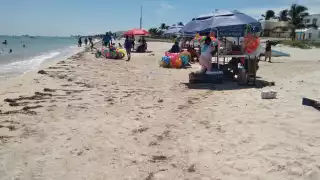 Los bañistas aprovecharon que el sitio no estaba siendo vigilado por policías