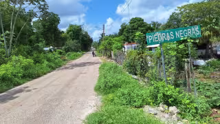 Pánico en Piedras Negras: Comando armado dispara contra red eléctrica y vuelca tras persecución en José María Morelos