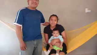 El especialista que diagnosticó el mal, dijo que en España hay especialistas que pueden realizar la delicada intervención quirúrgica