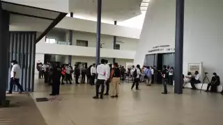 La primera sesión del Congreso empezó a puerta cerrada