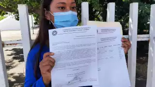 Yajaira Ajanel Alejo, representante de la Fener, afirmo que las escuelas de los grupos antorchistas están en malas condiciones