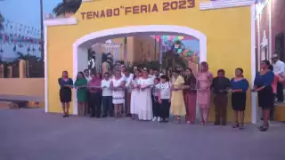 Con corte de listón y coronación inicia la feria Tenabo 2023