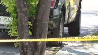 Al lugar arribaron elementos de la Secretaría de Seguridad Pública, quienes constataron que el hombre ya no tenía signos vitales