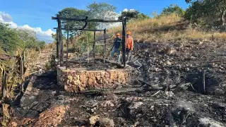 De manera accidental, dos menores de edad prendieron fuego a una vivienda de huano