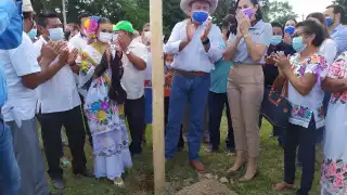 El recinto habilitado para la Feria de Reyes cuenta con la segunda plaza artesanal más grande de la República Mexicana, con la capacidad de cobijar a 5 mil personas