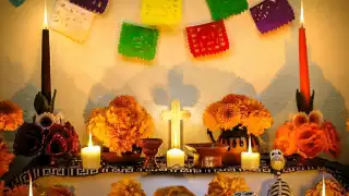 ¿Cuál es el significado de los niveles del Altar de Día de Muertos?