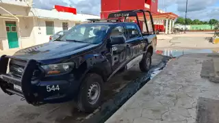   Policías andan a pie en Pomuch; se dañó la única patrulla  