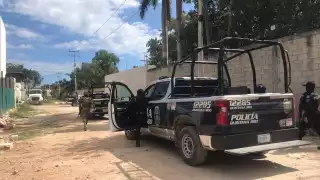 Cancún: Detienen a hombre con camioneta robada y un arma de fuego en Bonfil