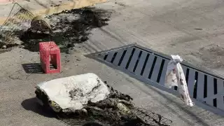 Apagón provoca protesta y bloqueo en colonia Benito Juárez de Ciudad del Carmen 