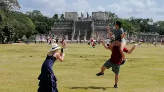 En un recorrido por la zona arqueológica en domingo, se observó el riesgo de contagio al que se exponen los turistas