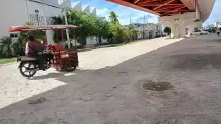 Le roban moto recién comprada en el centro de Escárcega; apenas tenía 7 días con ella 