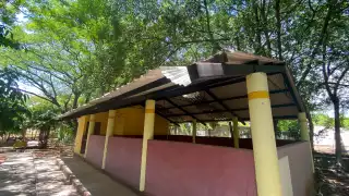 En el 2019, el alcalde Renán Barrera aseguró que el zoológico no cerraría, pero está en ruinas