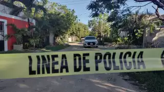El cuerpo fue encontrado envuelto en lonas blancas