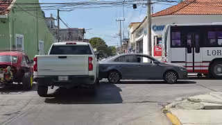 Accidente en Tecolutla, Ciudad del Carmen deja daños materiales y caos vial