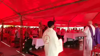 Más de 100 personas acudieron a la misa de Día de Muertos