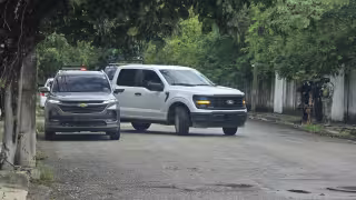 Detienen a dos hombres armados tras persecución en la colonia Ejido Sur de Playa del Carmen