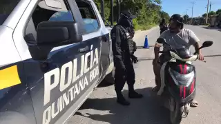 Se verifican automóviles, entre particulares y de servicio público además de motocicletas