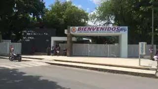 El Secretario de Educación del Estado, dijo que es necesario retomar el esquema reprobatorio para elevar la calidad de la enseñanza