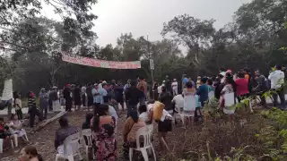 Ejidatarios de Felipe Carrillo Puerto cobrarán derecho de tránsito a automovilistas