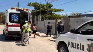 Golpean a hombre con tubo de metal en Escárcega; lo envían al hospital