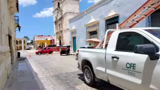 CFE suspende energía en el Centro Histórico de Campeche por nueva falla en cablería