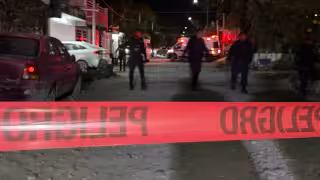 Ejecutan a balazos a un hombre en zona irregular de Playa del Carmen